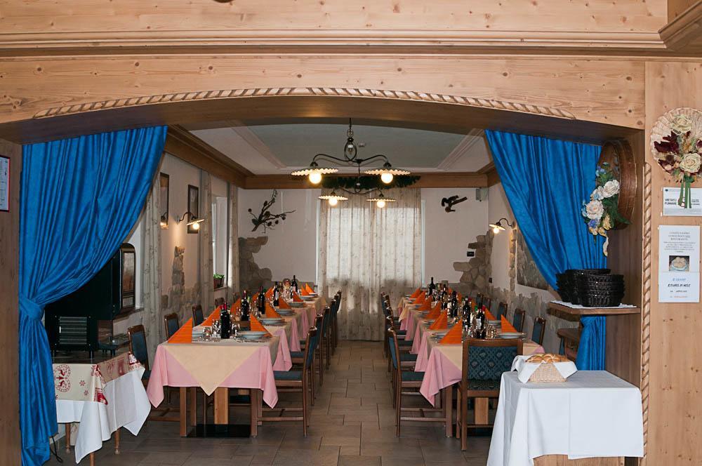 Hotel El Geiger Pozza di Fassa Exteriér fotografie